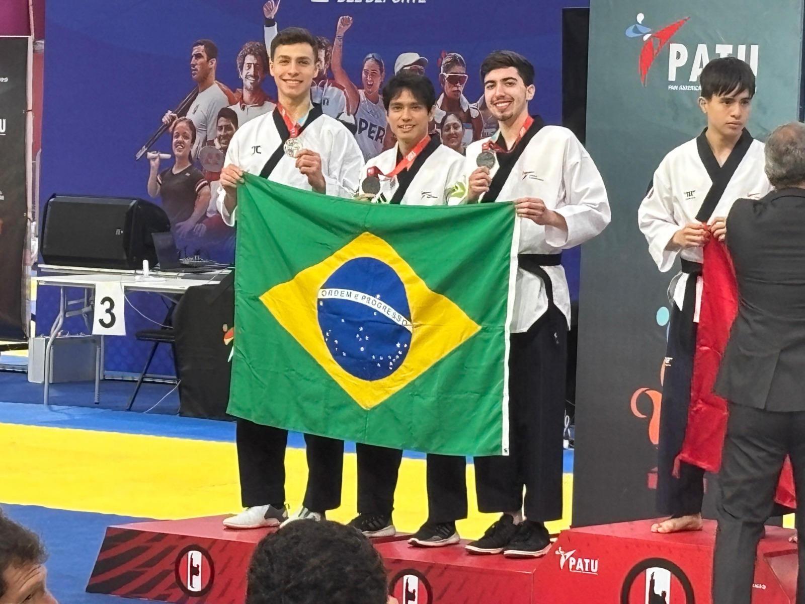 WhatsApp Image 2025-09-17 at 09.54.21